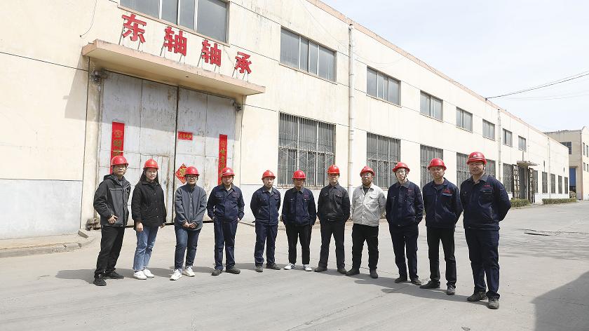 什么是交叉滾子軸承？LYDZC交叉滾子軸承精度怎樣？